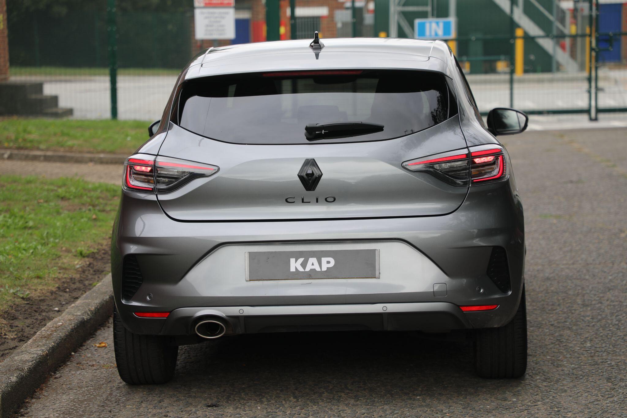 Large vehicle image